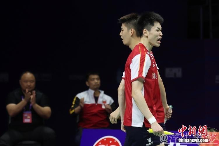中国队克服压力击败日本队,晋级苏迪曼杯决赛 中国队克服压力击败日本队,晋级苏迪曼杯决赛