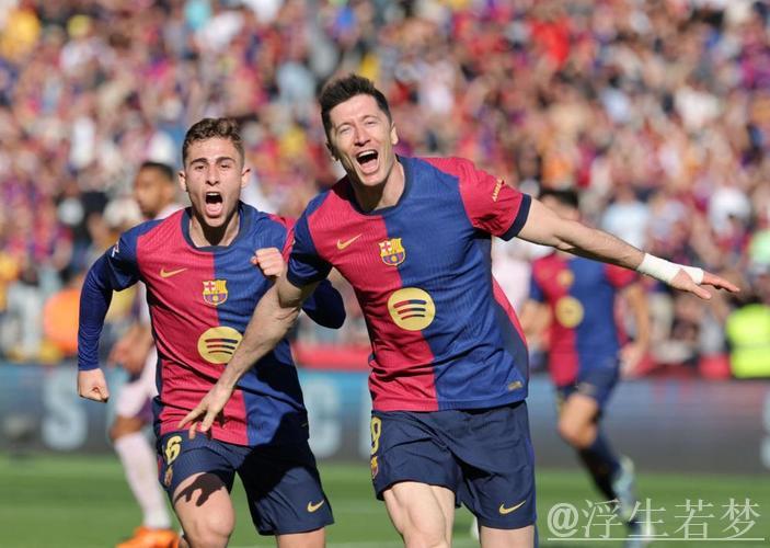 莱万梅开二度亚马尔制造乌龙 巴萨4-1赫罗纳豪取9连胜