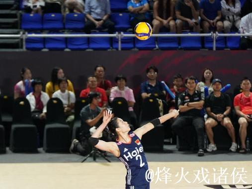 中国女排胜哥伦比亚 世锦赛小组赛两连胜提前晋级16强 中国女排胜哥伦比亚 世锦赛小组赛两连胜提前晋级16强