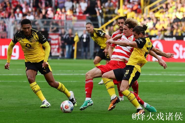 德甲重燃战火空场举行 鲁尔区德比多特四球大胜 德甲重燃战火空场举行 鲁尔区德比多特四球大胜