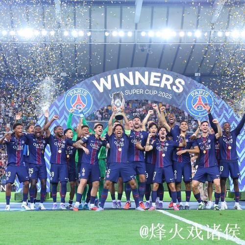 德甲重燃战火空场举行 鲁尔区德比多特四球大胜 德甲重燃战火空场举行 鲁尔区德比多特四球大胜